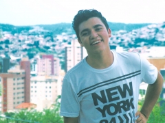 17 Anos Vinícius Souza 