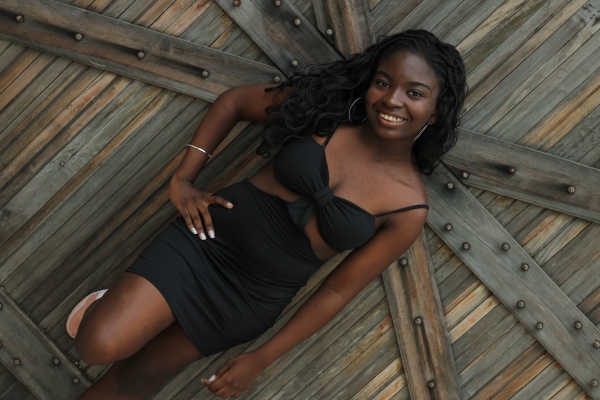 Hellen Debutante 